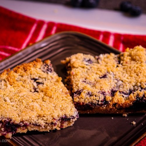 Keto Blueberry Crumble Bars Great for Breakfast